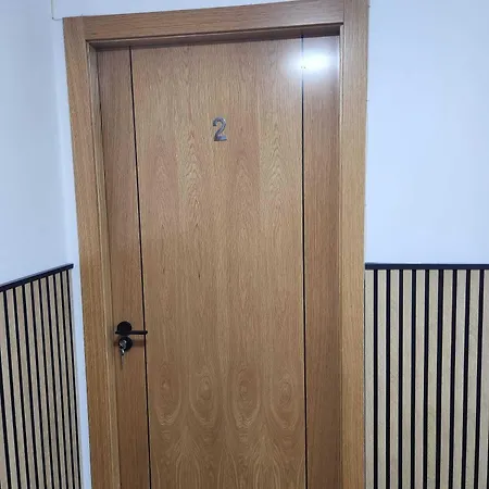 ゲストハウス Costablanca アリカンテ