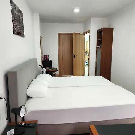 Costablanca ゲストハウス