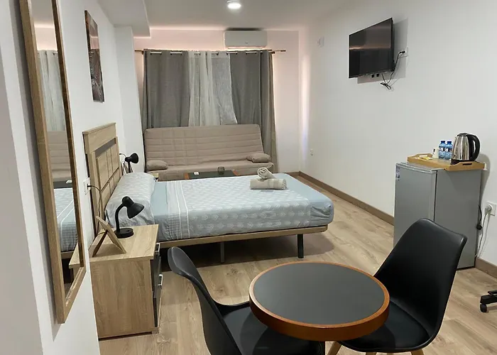 Costablanca 招待所 3*
